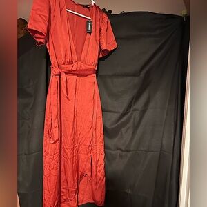 Express Women’s low cut midi Dress